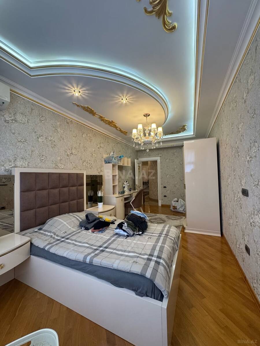 4 otaqlı Yeni tikili, Şah İsmayıl Xətai m., Bakı