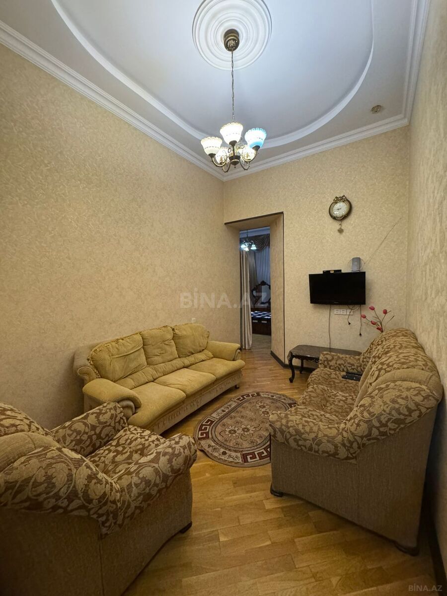 2 otaqlı Köhnə tikili, Sahil m., Bakı