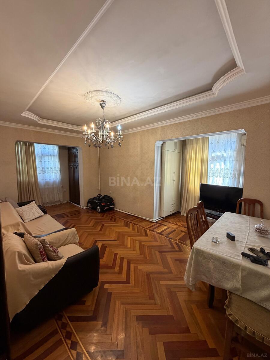 2 otaqlı Köhnə tikili, Azadlıq Prospekti m., Bakı