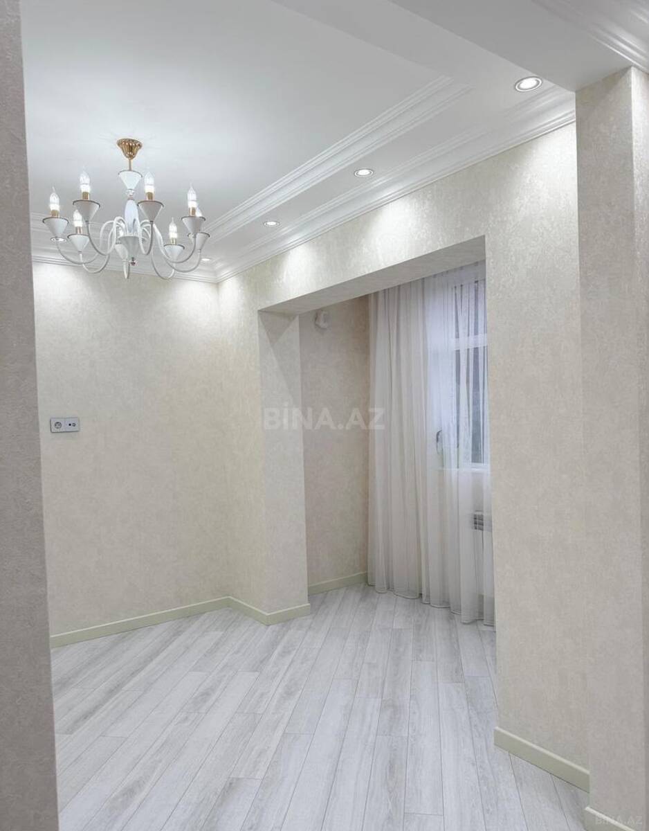 2 otaqlı Köhnə tikili, Azadlıq Prospekti m., Bakı