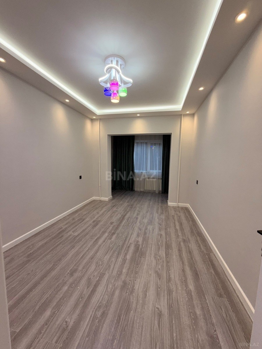 3 otaqlı Köhnə tikili, Həzi Aslanov m., Bakı