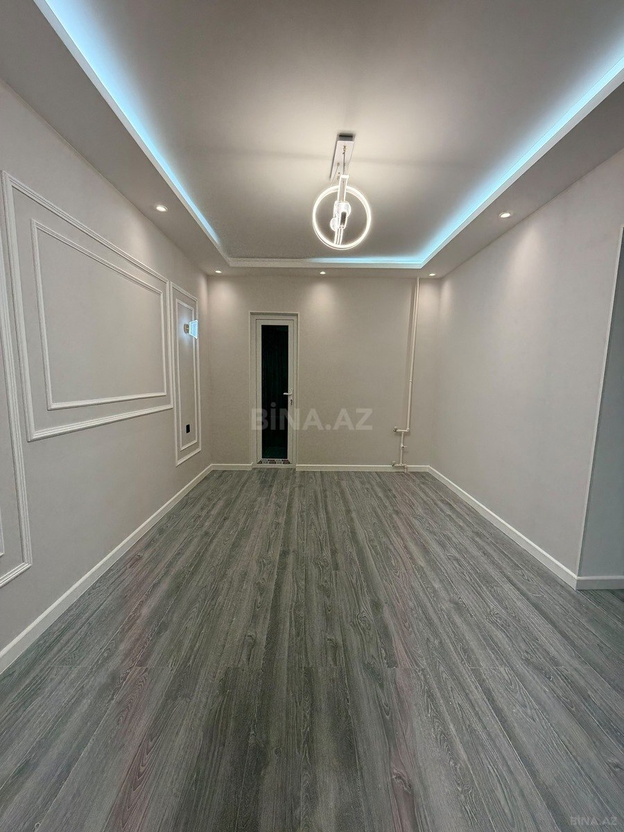 3 otaqlı Köhnə tikili, Həzi Aslanov m., Bakı