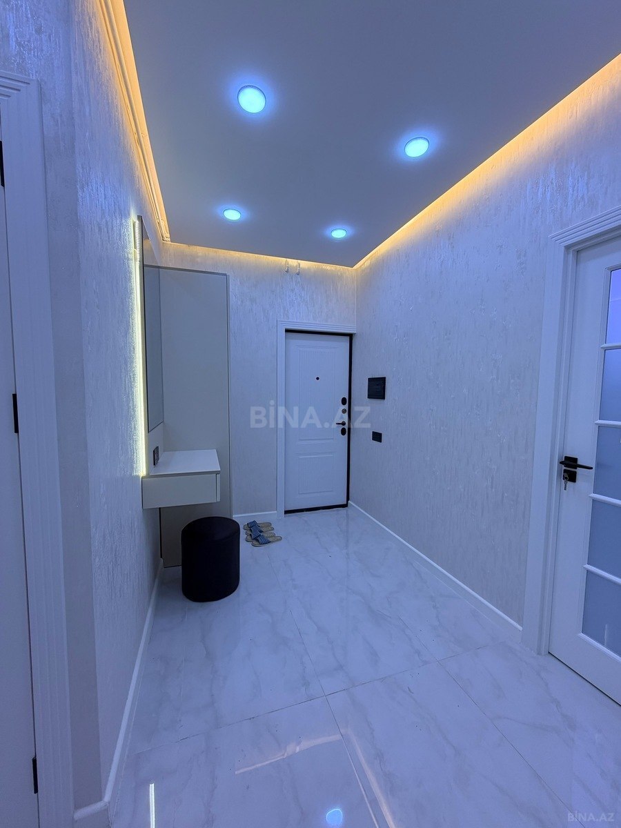 3 otaqlı Köhnə tikili, Həzi Aslanov m., Bakı