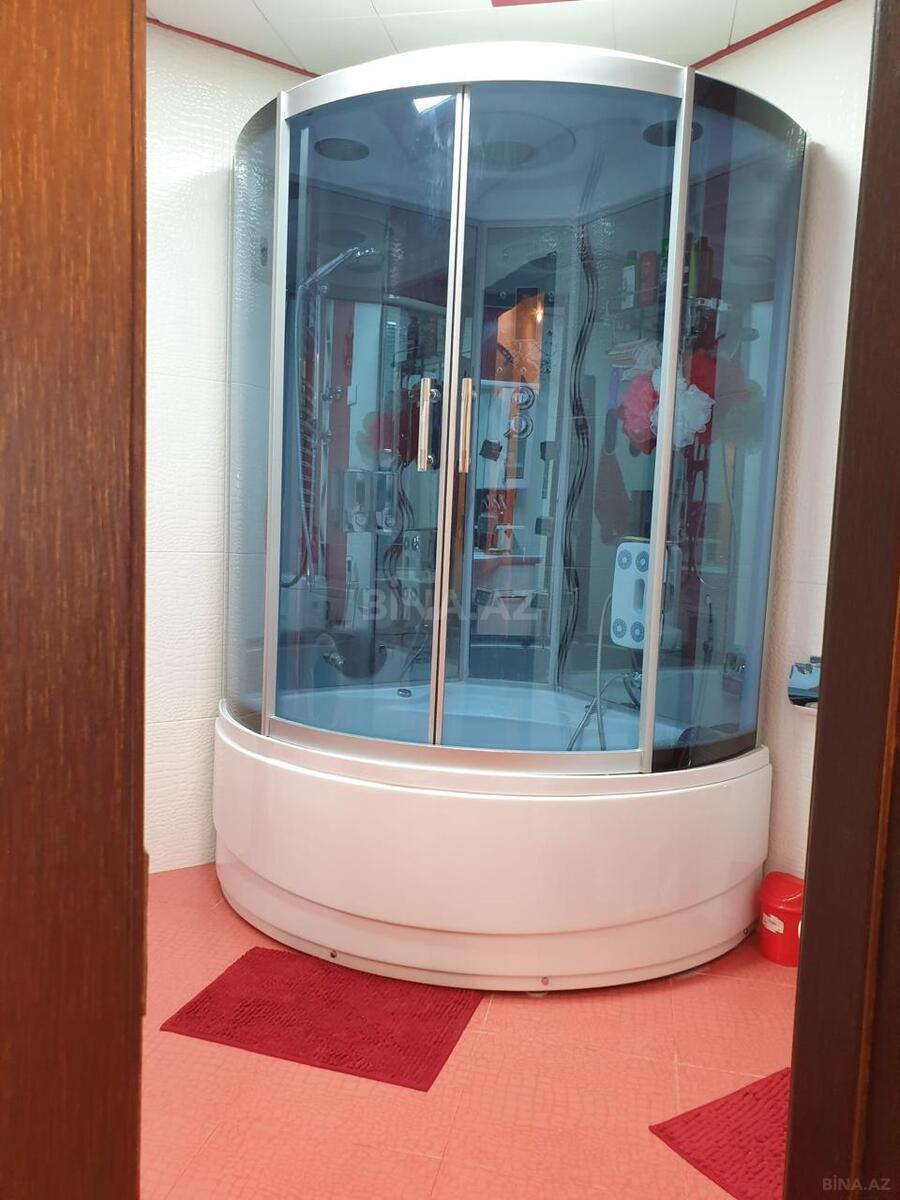 3 otaqlı Köhnə tikili, Elmlər Akademiyası m., Bakı