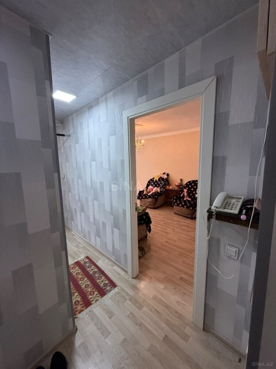 2 otaqlı Köhnə tikili, Elmlər Akademiyası m., Bakı