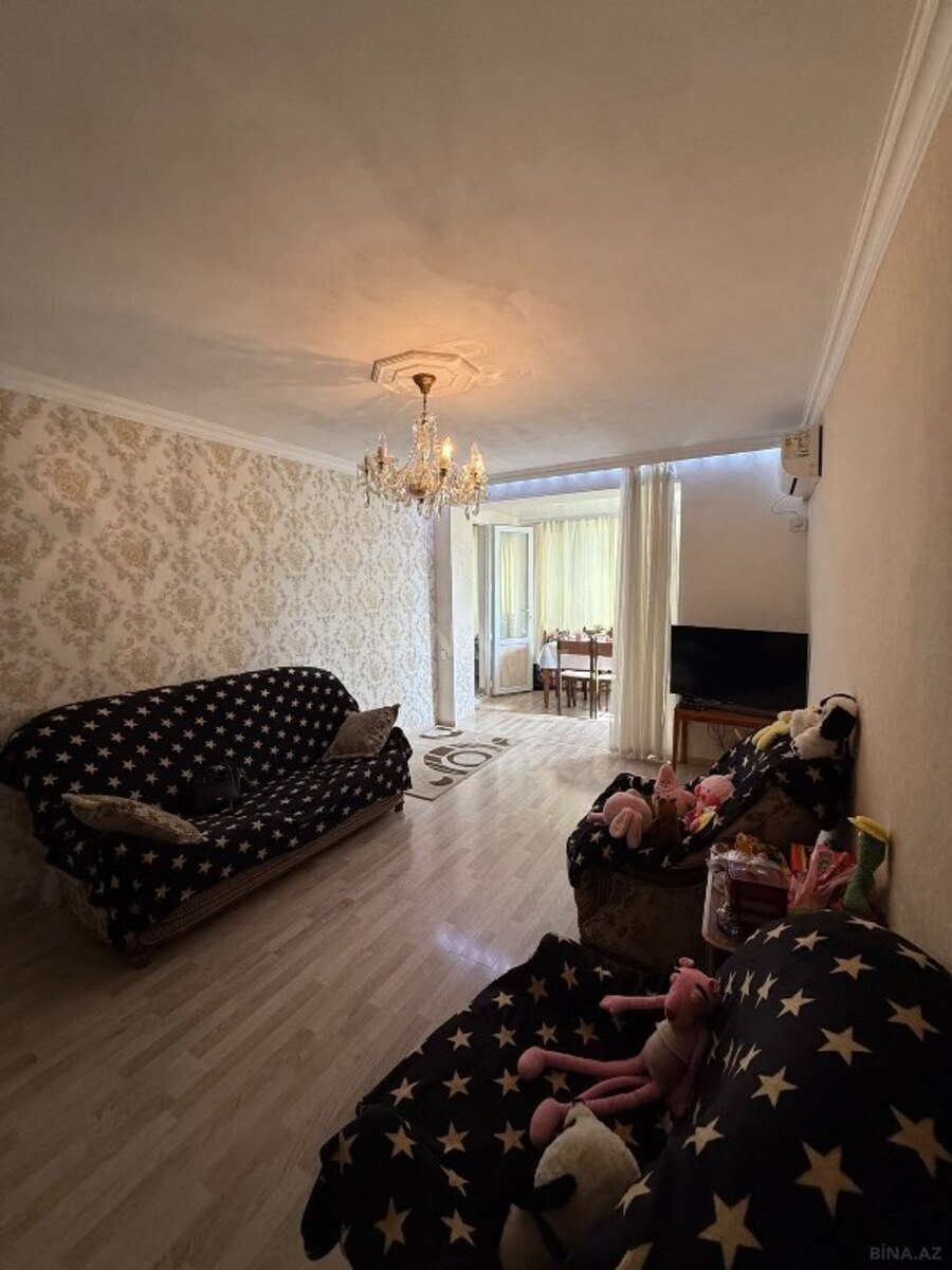 2 otaqlı Köhnə tikili, Elmlər Akademiyası m., Bakı