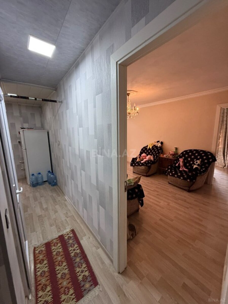 2 otaqlı Köhnə tikili, Elmlər Akademiyası m., Bakı