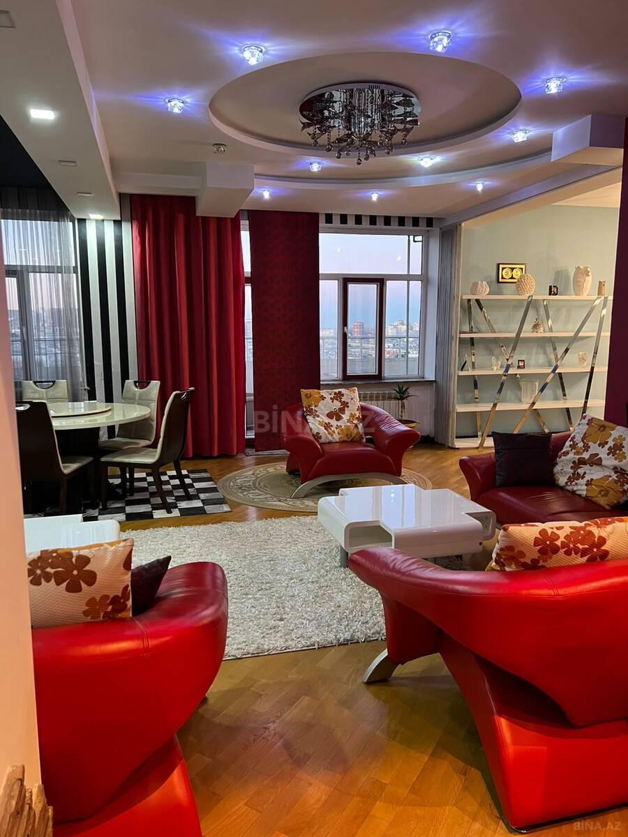 6 otaqlı Yeni tikili, 8 Noyabr m., Bakı