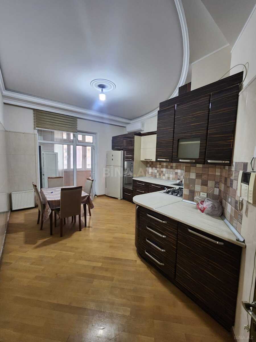 3 otaqlı Yeni tikili, Gənclik m., Bakı
