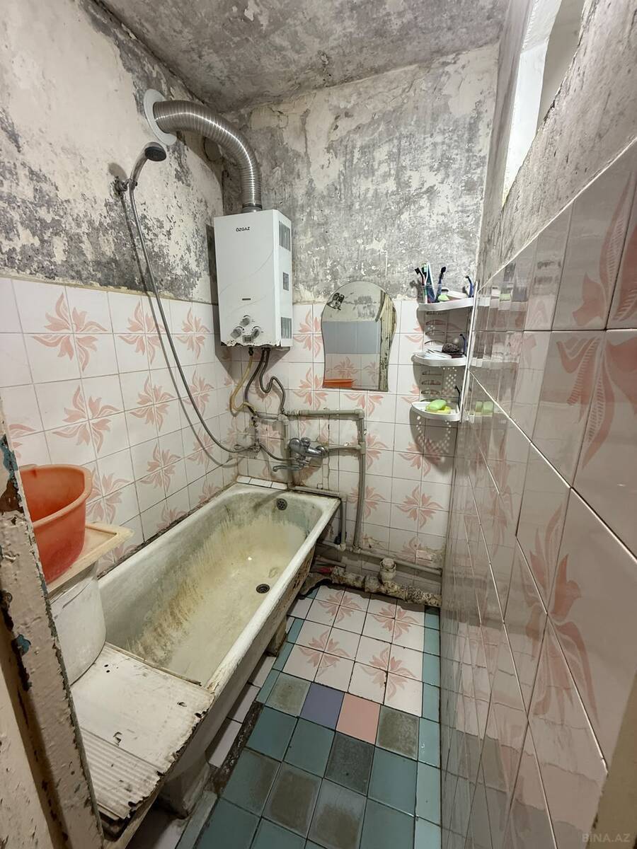 3 otaqlı Köhnə tikili, 8-ci kilometr q., Bakı
