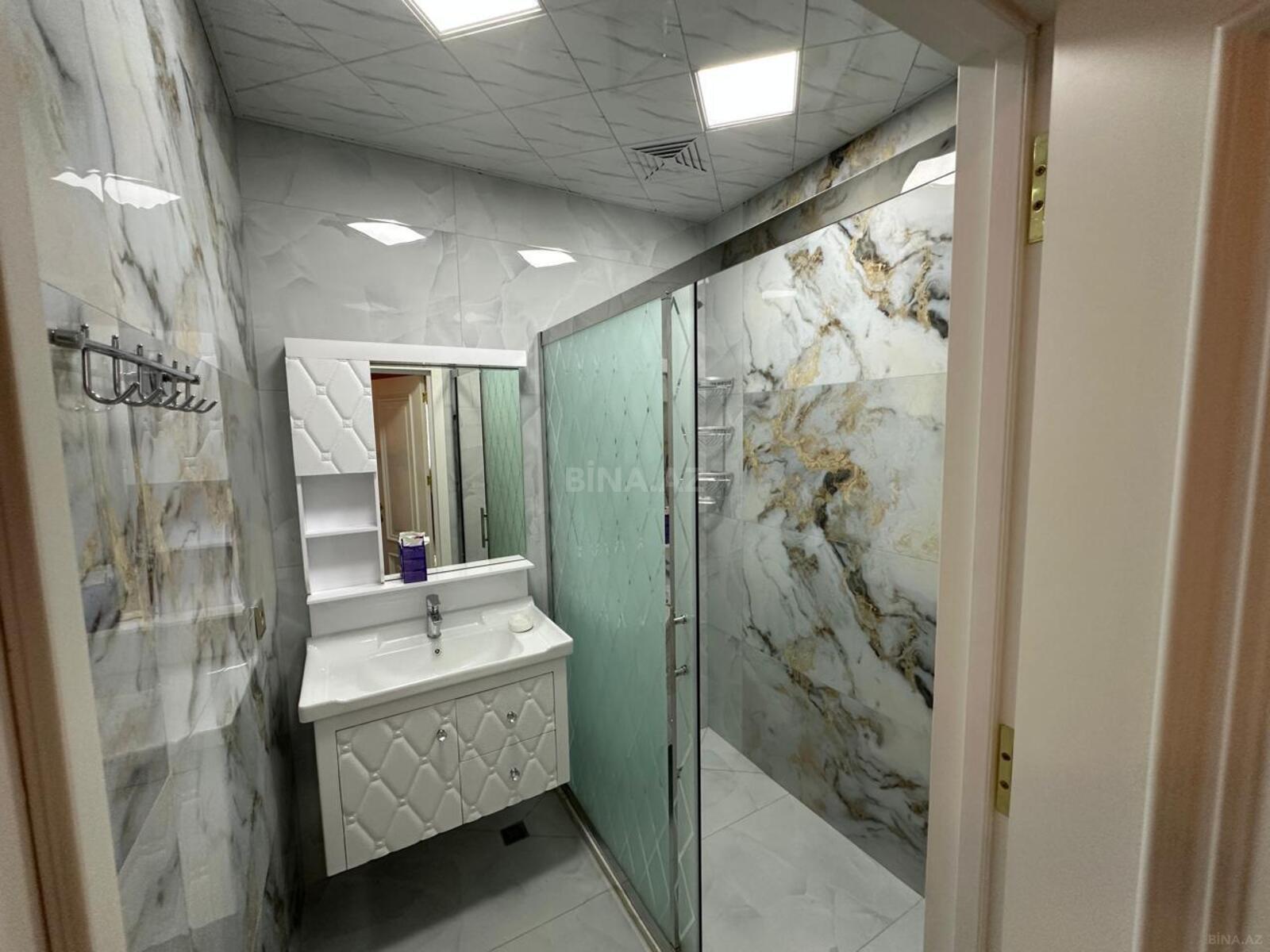 3 otaqlı Yeni tikili, 28 May m., Bakı