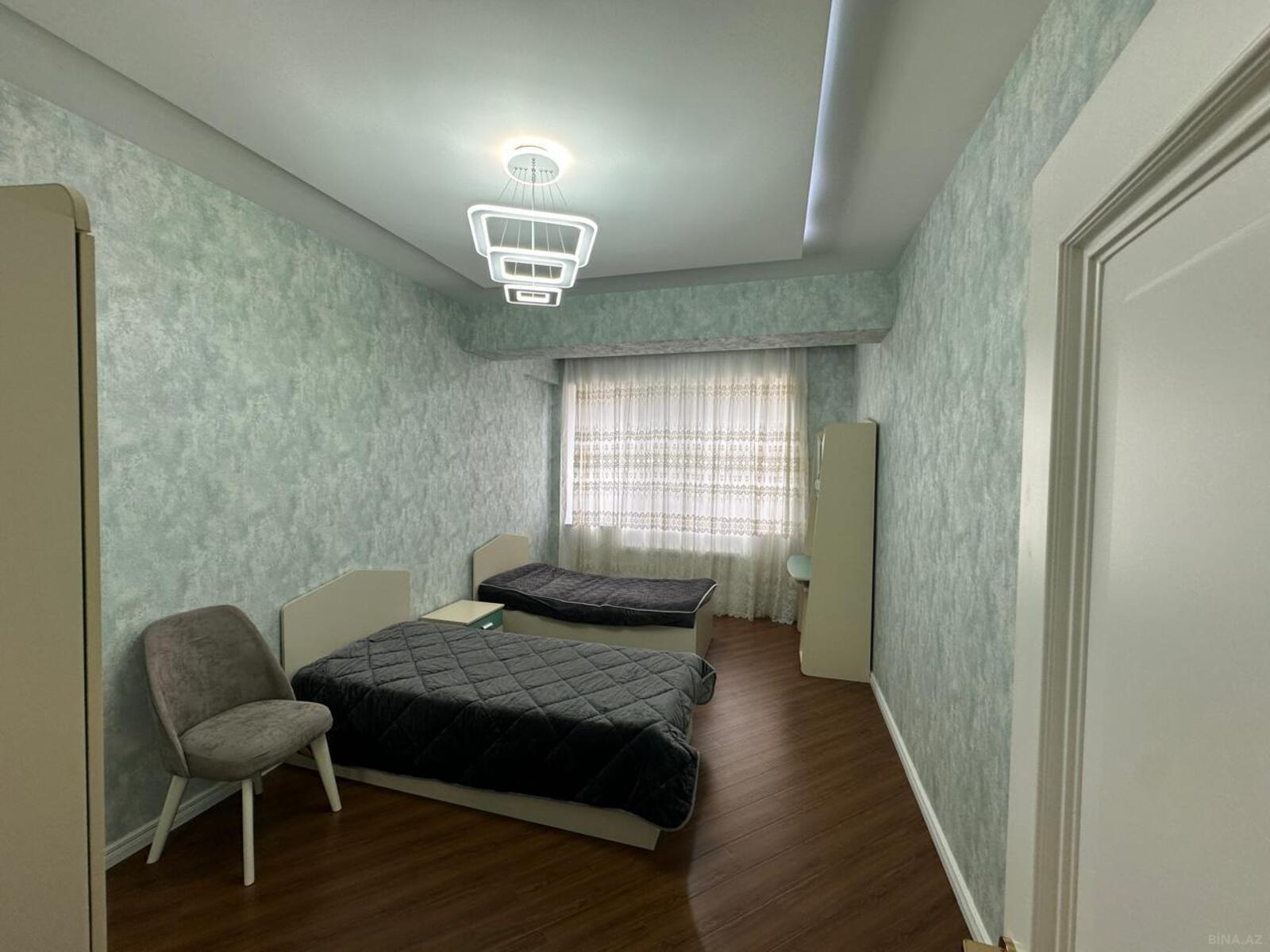 3 otaqlı Yeni tikili, 28 May m., Bakı
