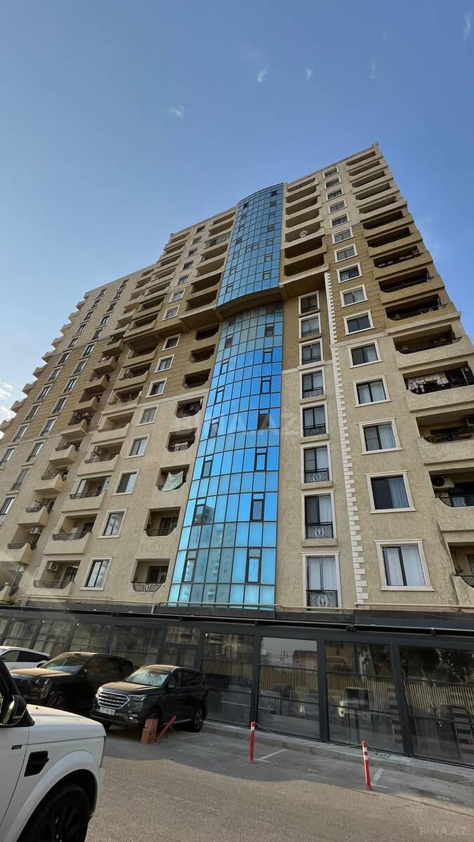 3 otaqlı Yeni tikili, Şah İsmayıl Xətai m., Bakı