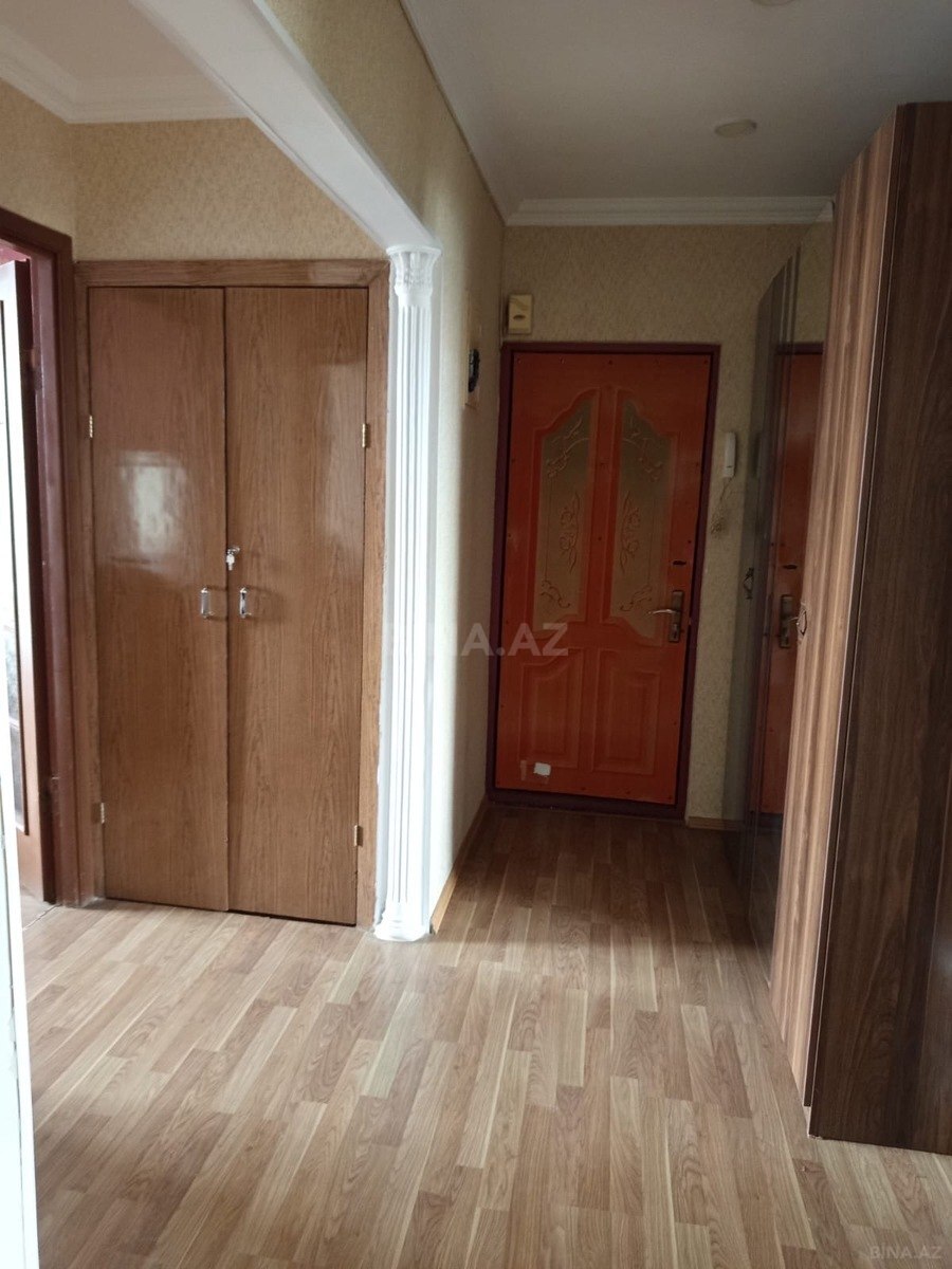 3 otaqlı Köhnə tikili, Həzi Aslanov m., Bakı