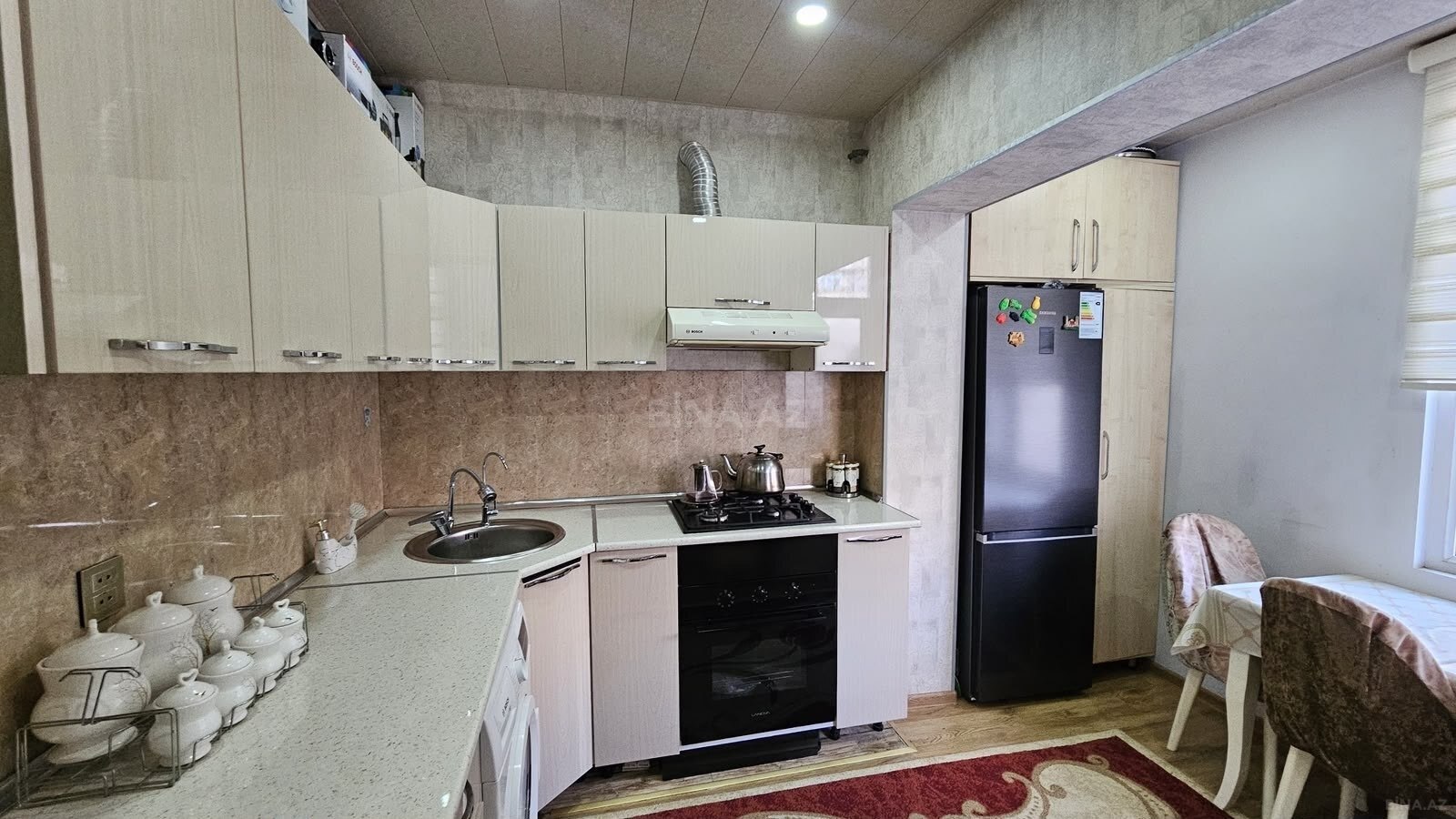 4 otaqlı Köhnə tikili, Əhmədli m., Bakı