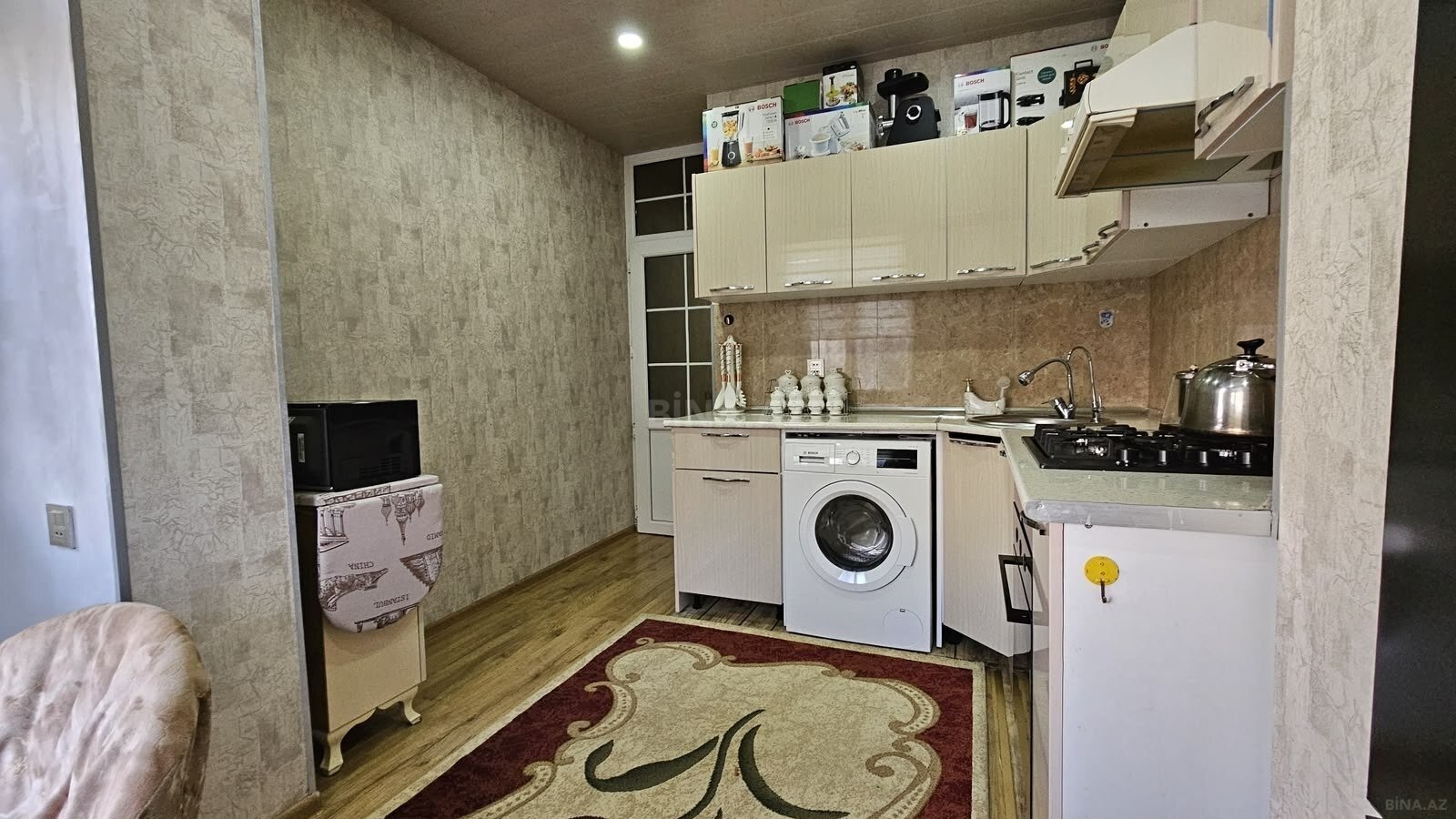 4 otaqlı Köhnə tikili, Əhmədli m., Bakı