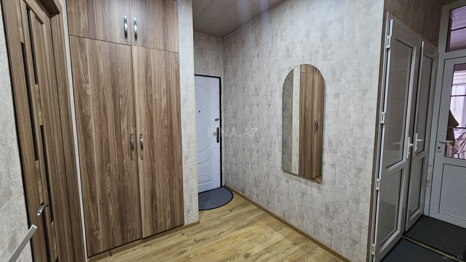 4 otaqlı Köhnə tikili, Əhmədli m., Bakı