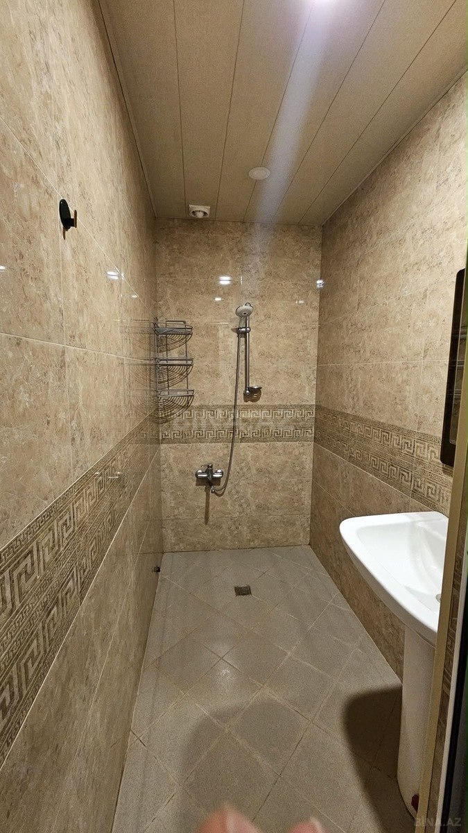4 otaqlı Köhnə tikili, Əhmədli m., Bakı