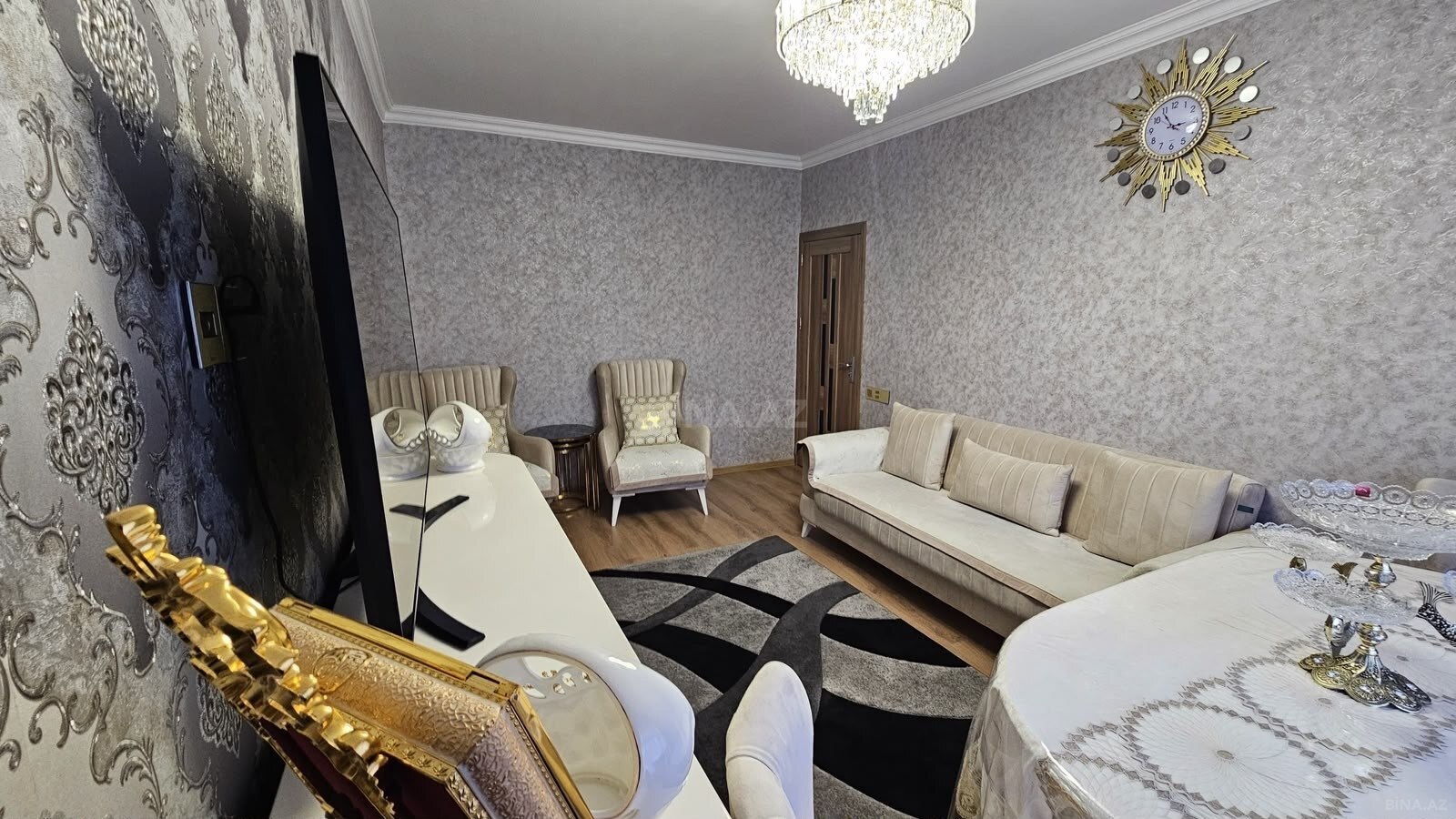 4 otaqlı Köhnə tikili, Əhmədli m., Bakı