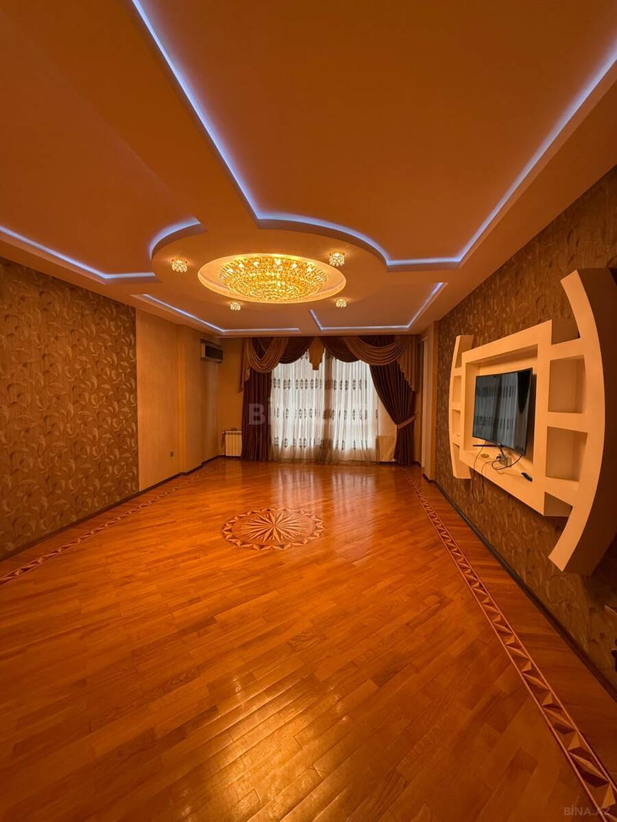 4 otaqlı Yeni tikili, 8 Noyabr m., Bakı