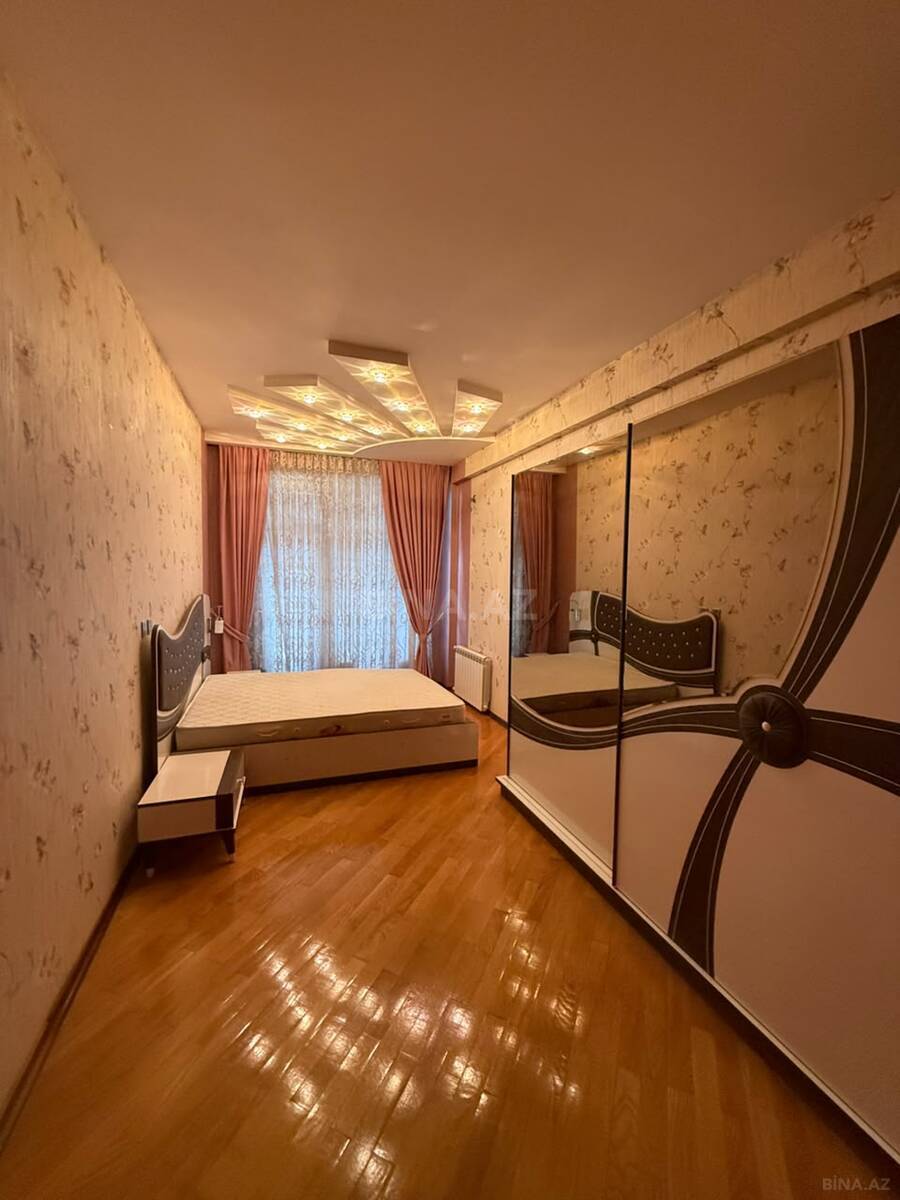 4 otaqlı Yeni tikili, 8 Noyabr m., Bakı
