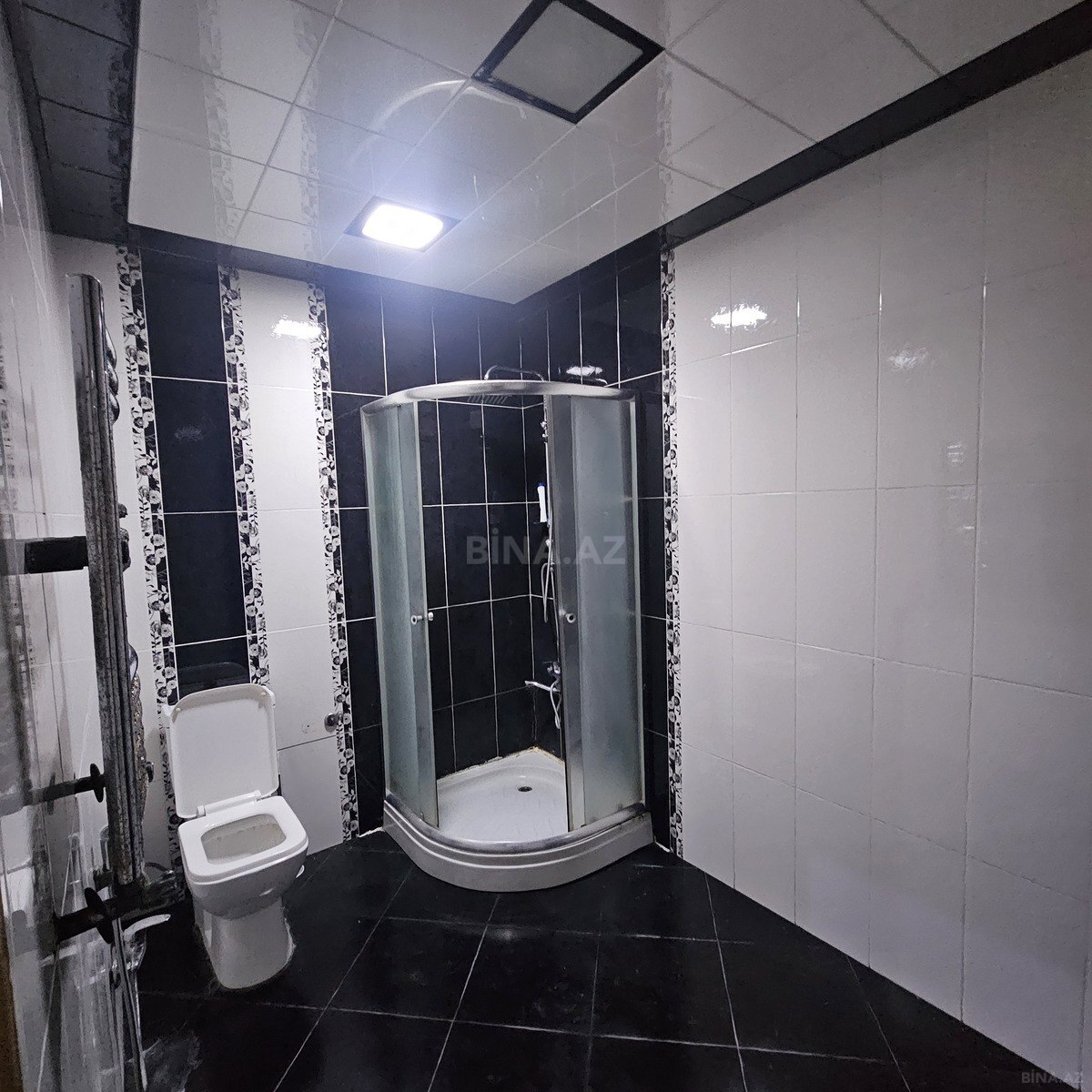 3 otaqlı Yeni tikili, Şah İsmayıl Xətai m., Bakı