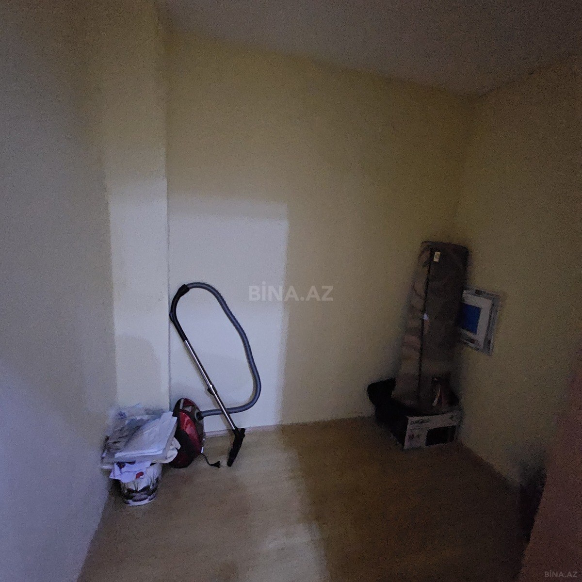 3 otaqlı Yeni tikili, Şah İsmayıl Xətai m., Bakı