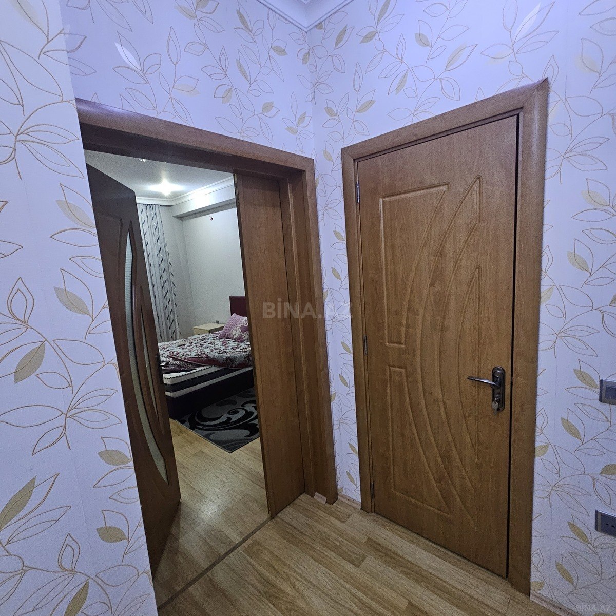 3 otaqlı Yeni tikili, Şah İsmayıl Xətai m., Bakı