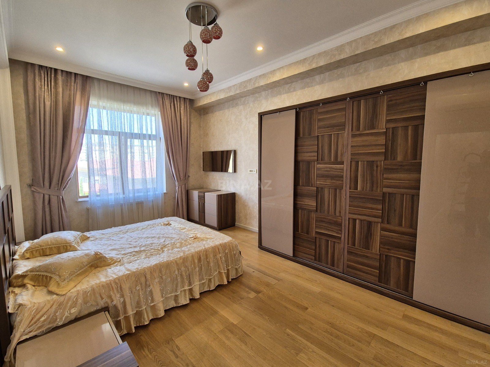 3 otaqlı Yeni tikili, 28 May m., Bakı