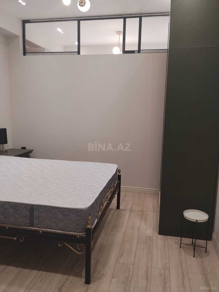 3 otaqlı Yeni tikili, 8 Noyabr m., Bakı