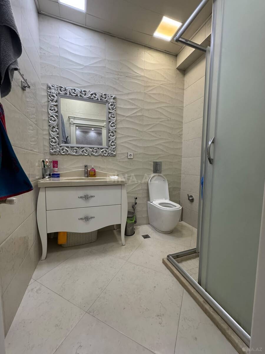 3 otaqlı Yeni tikili, İnşaatçılar m., Bakı