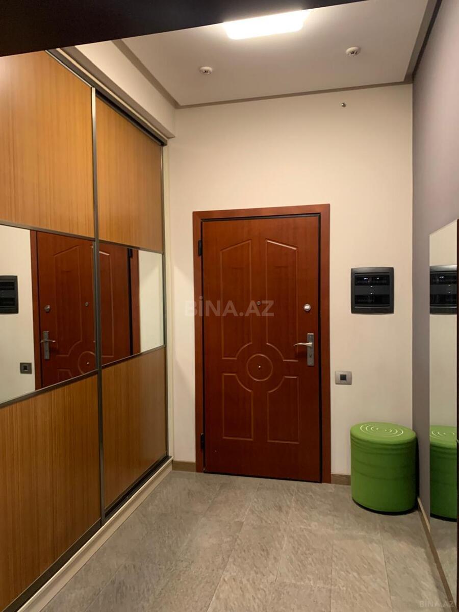 3 otaqlı Yeni tikili, 8 Noyabr m., Bakı