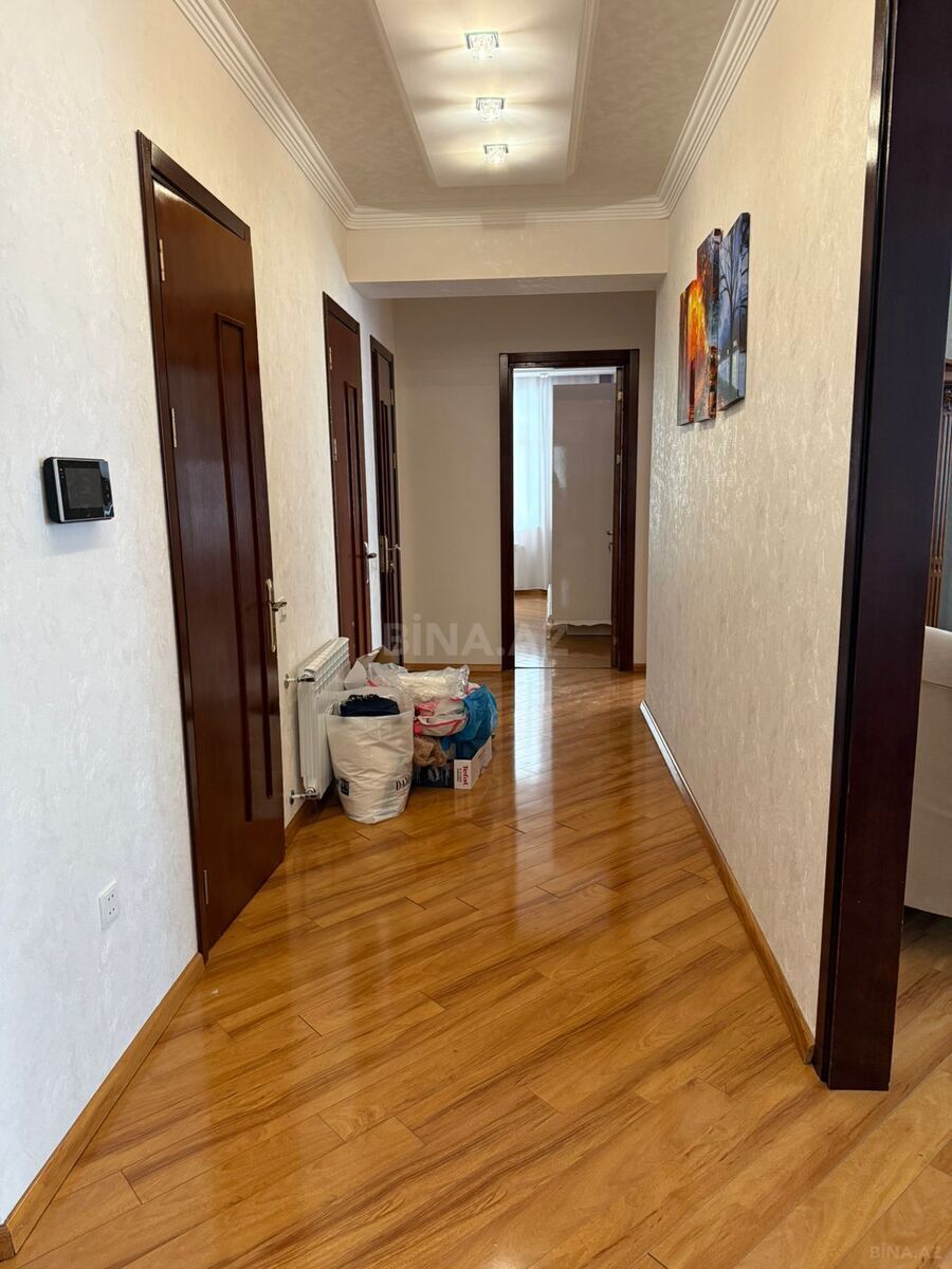 2 otaqlı Yeni tikili, 8 Noyabr m., Bakı