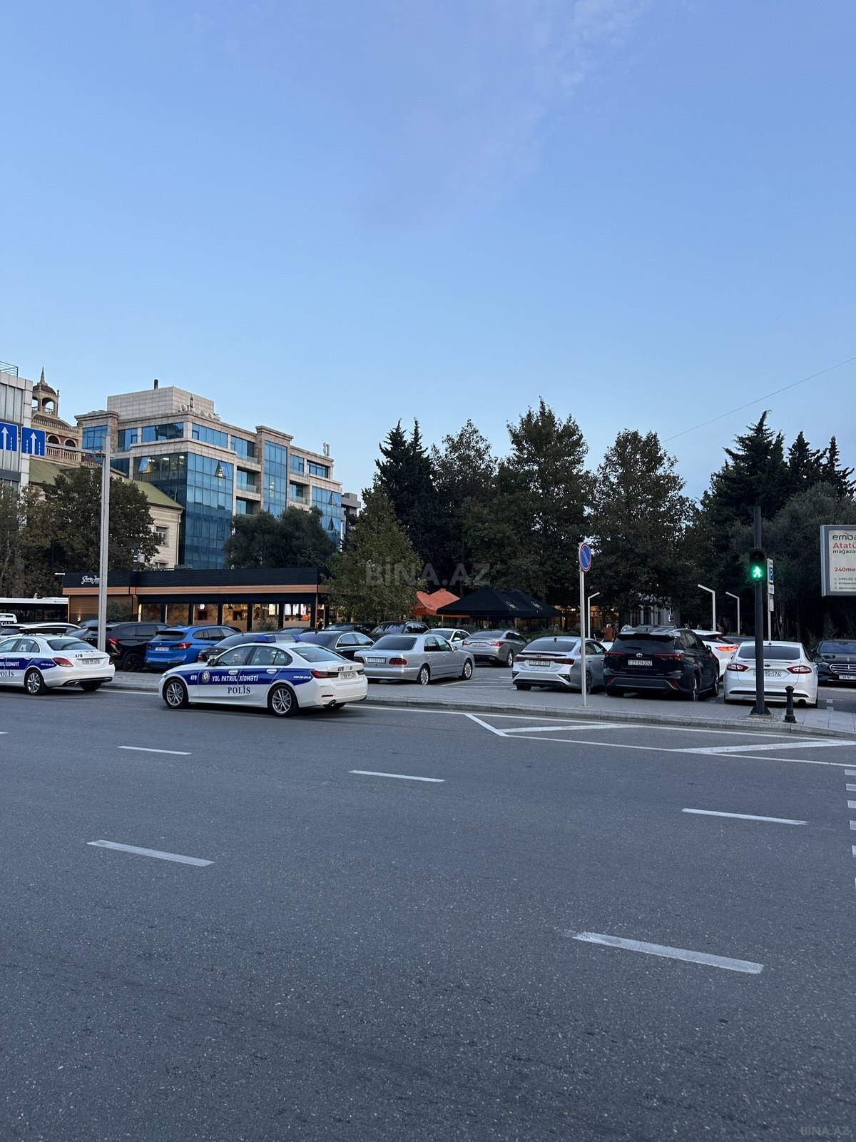 3 otaqlı Köhnə tikili, Binəqədi r., Bakı