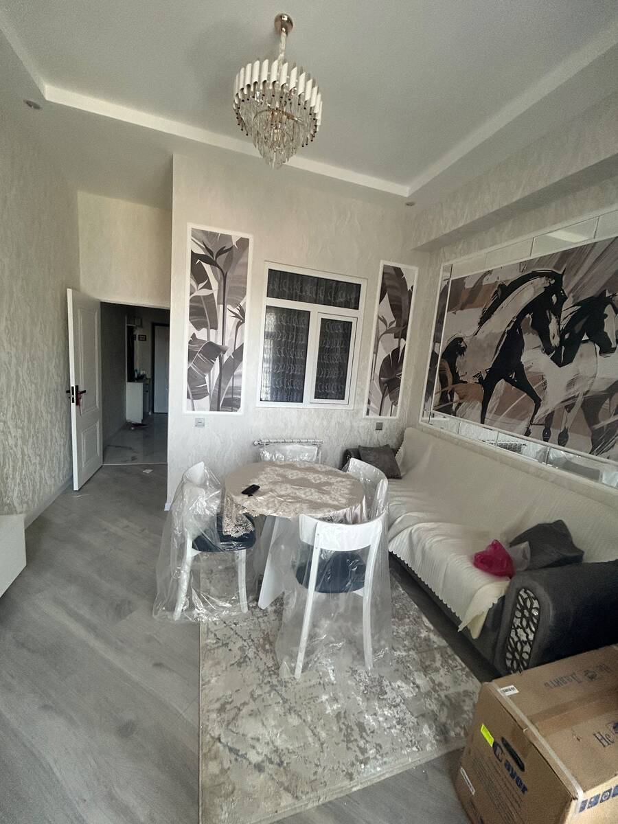 2 otaqlı Yeni tikili, Xırdalan