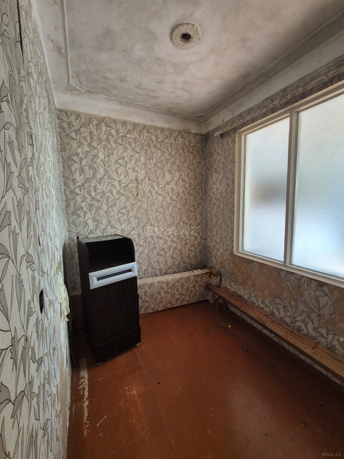 3 otaqlı Köhnə tikili, Azadlıq Prospekti m., Bakı