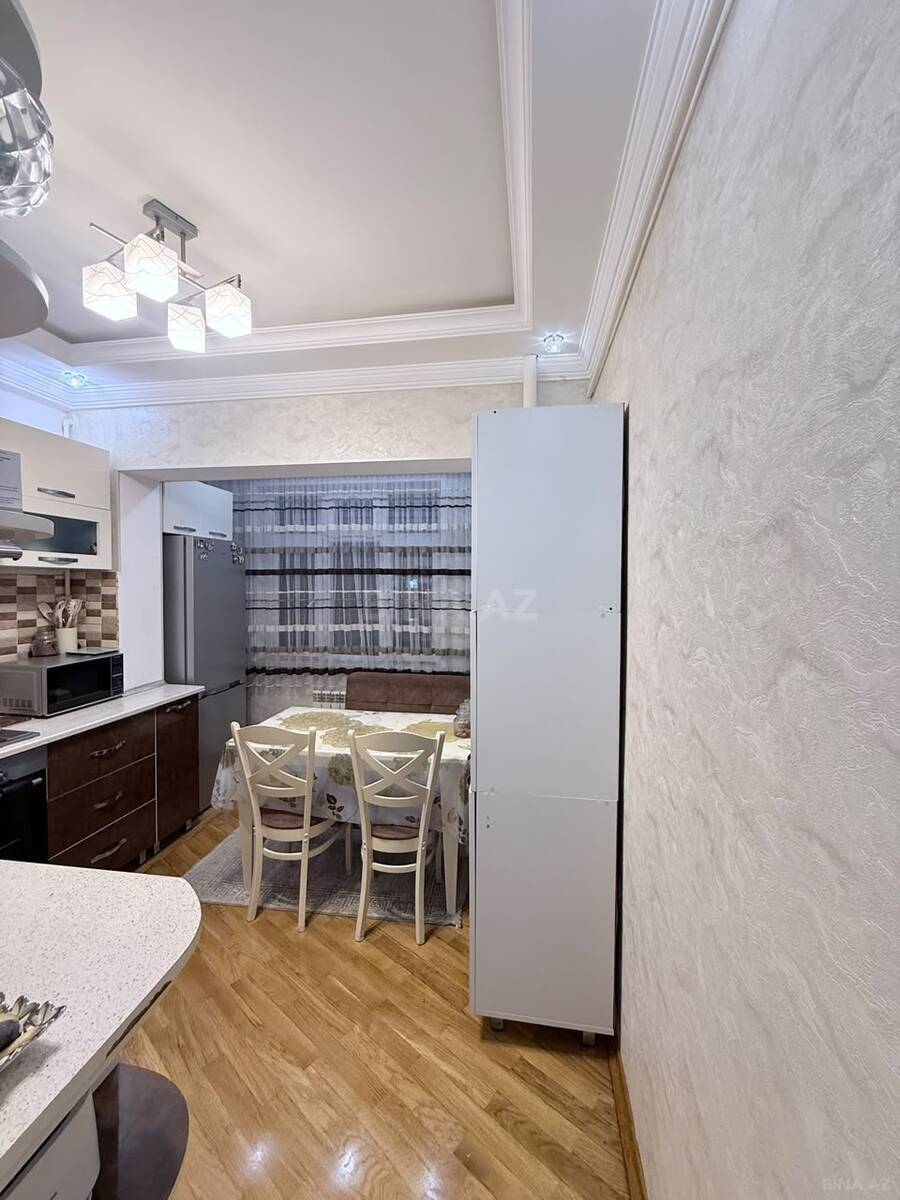 2 otaqlı Köhnə tikili, Əhmədli m., Bakı