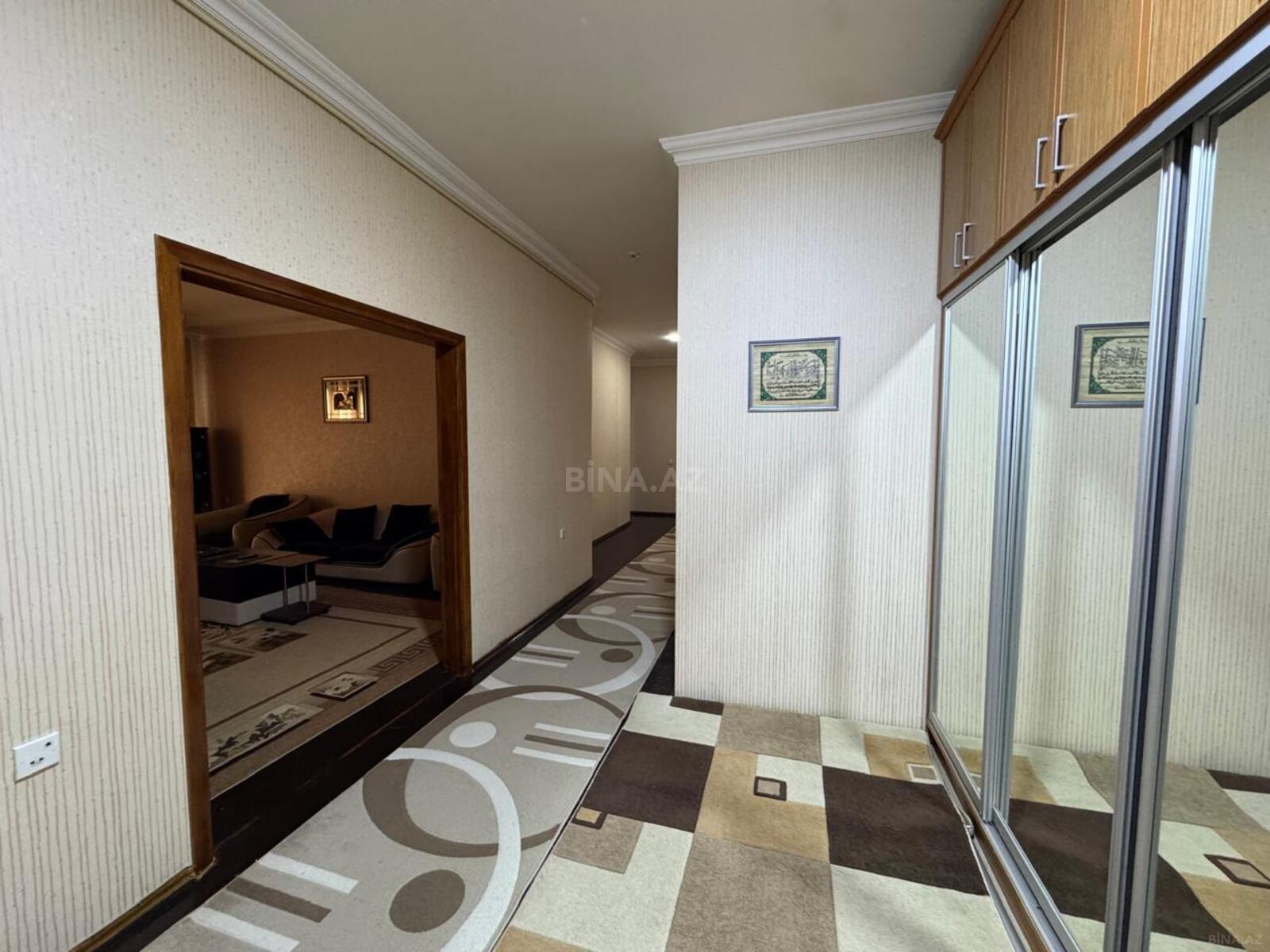 3 otaqlı Yeni tikili, 8 Noyabr m., Bakı