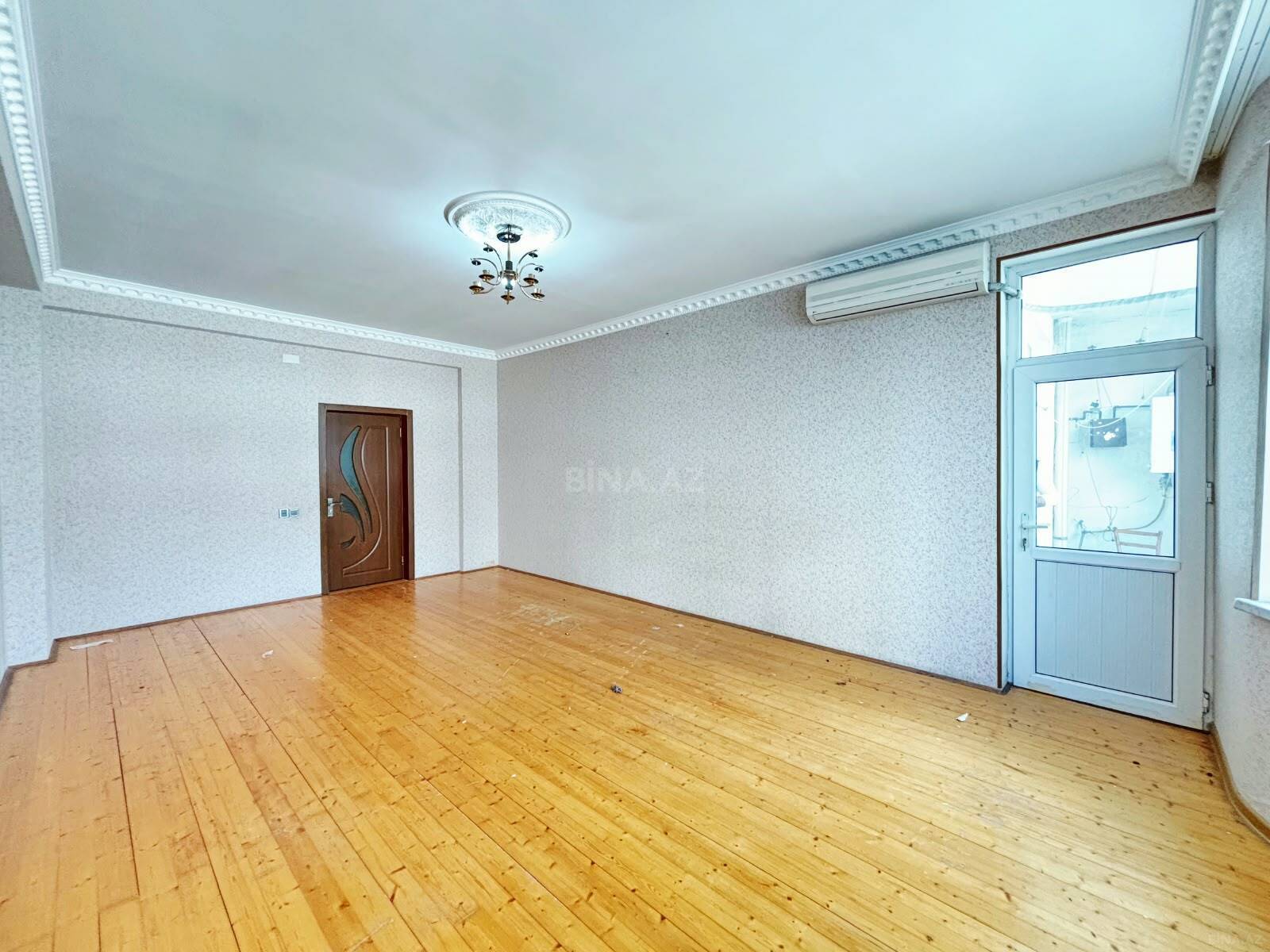 3 otaqlı Yeni tikili, Neftçilər m., Bakı