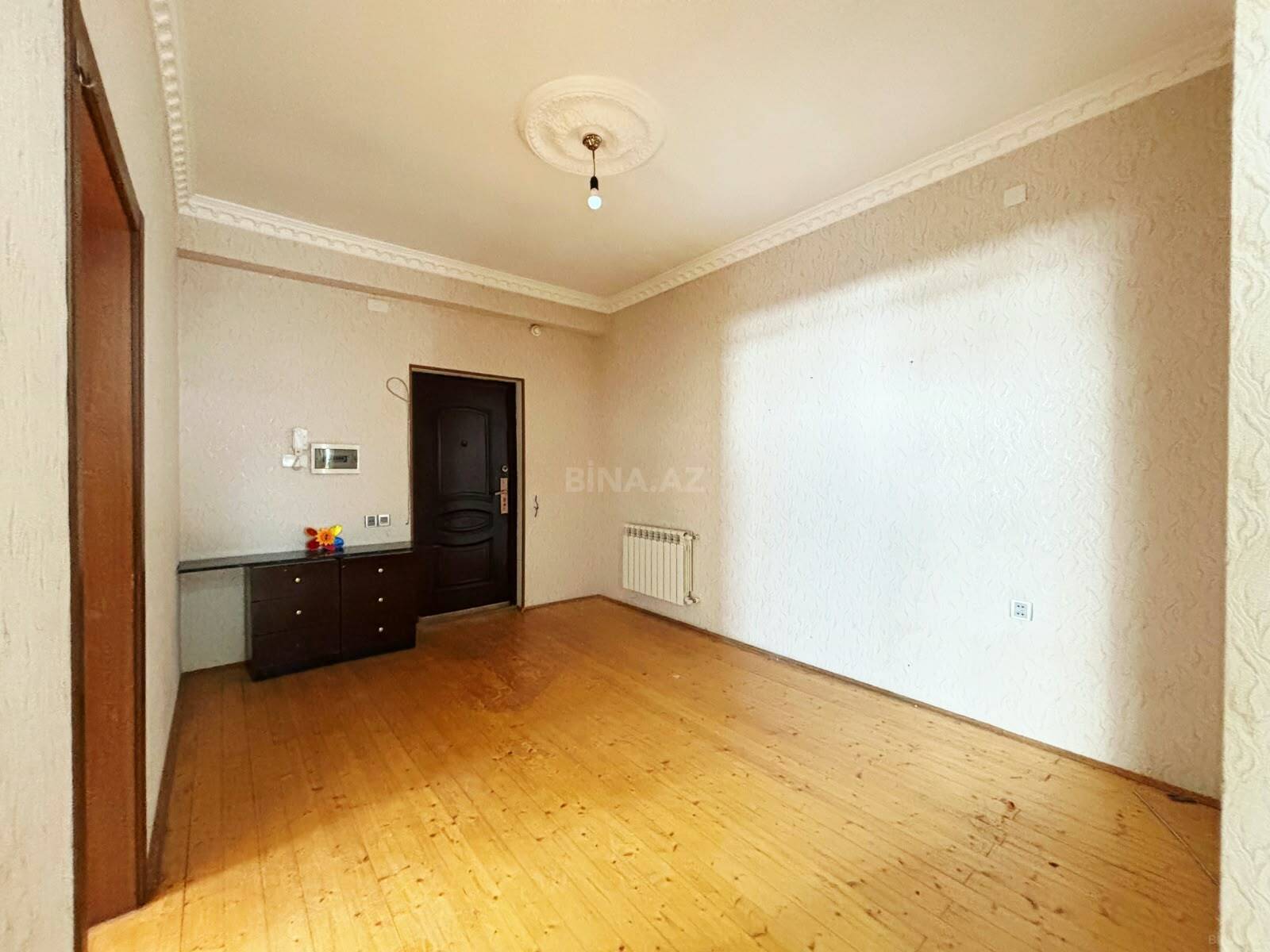 3 otaqlı Yeni tikili, Neftçilər m., Bakı