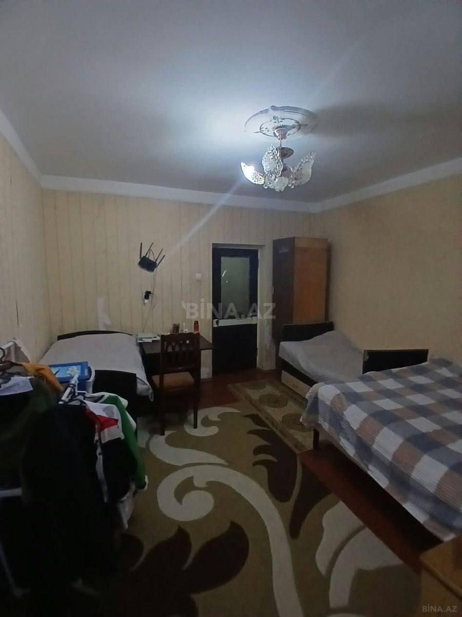 2 otaqlı Köhnə tikili, Xalqlar Dostluğu m., Bakı