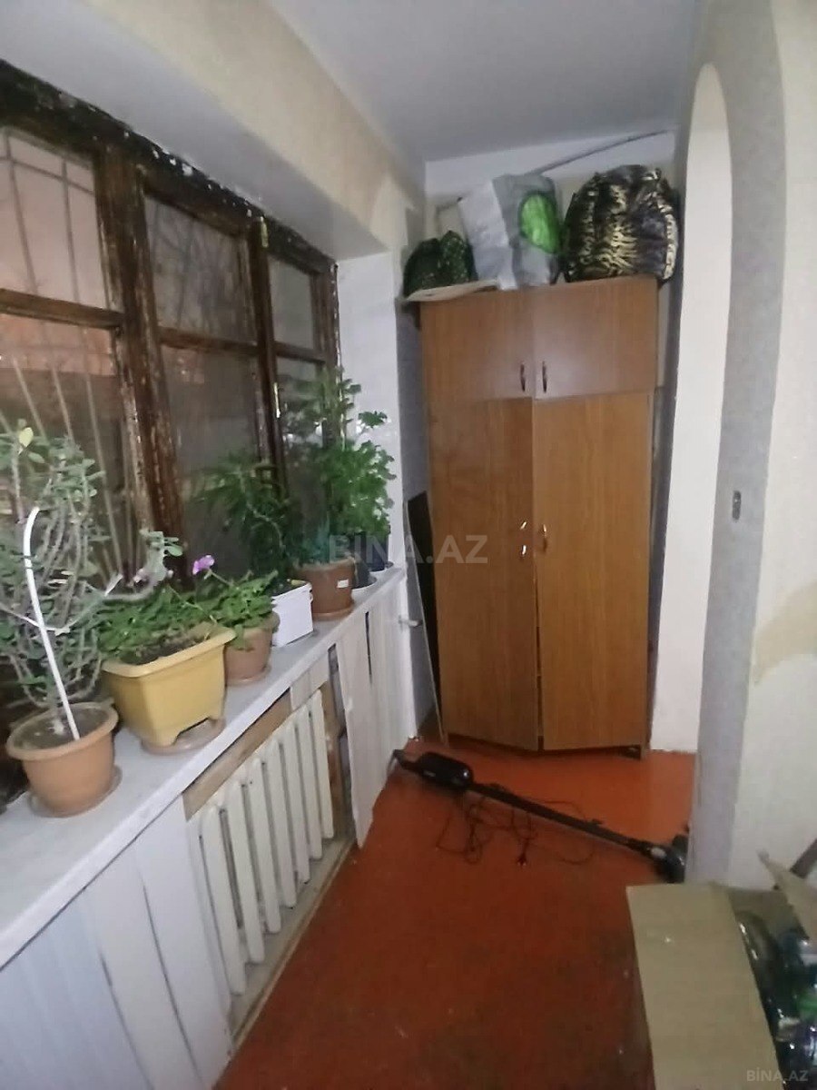 2 otaqlı Köhnə tikili, Xalqlar Dostluğu m., Bakı