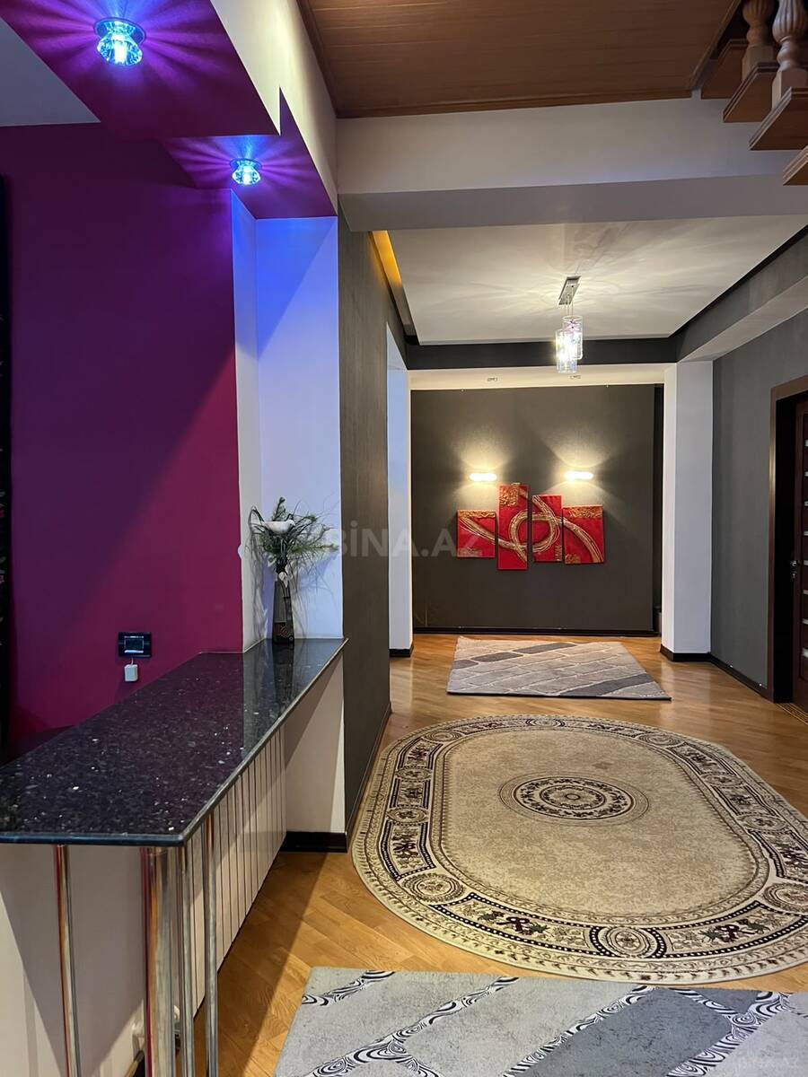 6 otaqlı Yeni tikili, 8 Noyabr m., Bakı