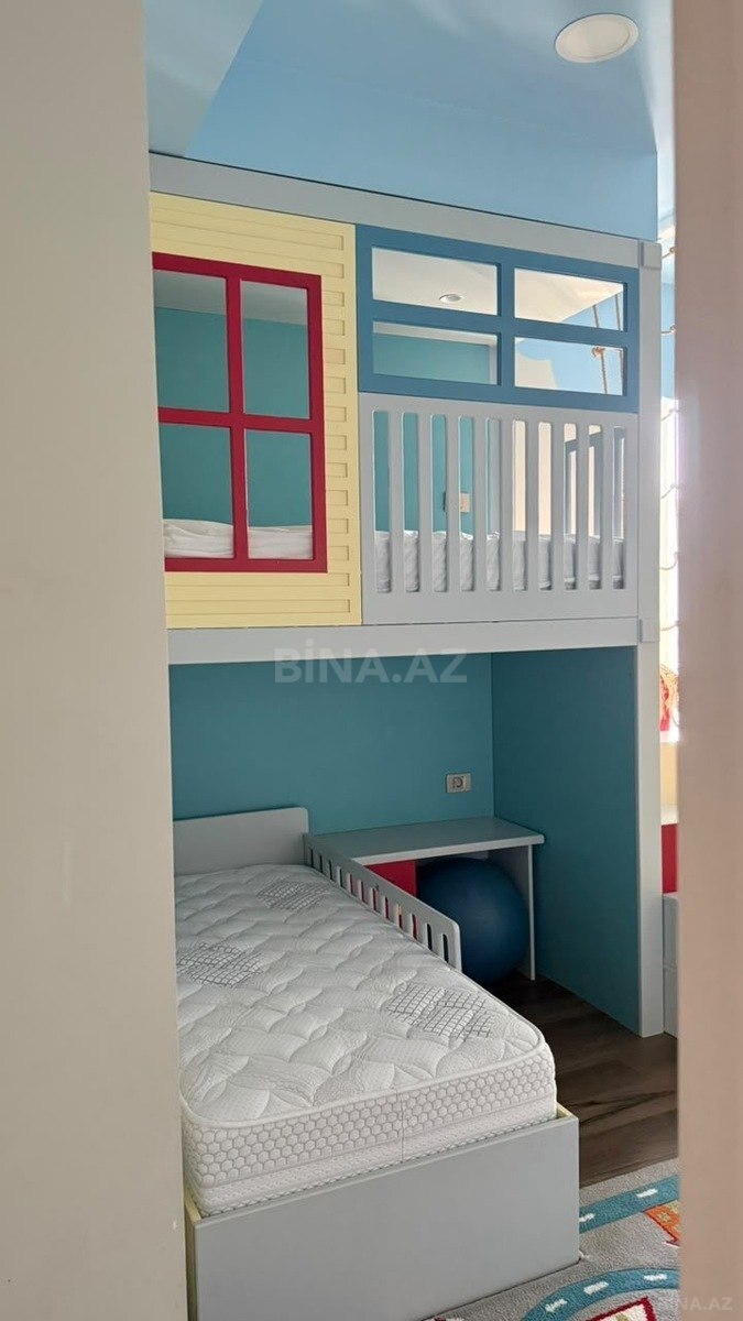 3 otaqlı Yeni tikili, Şah İsmayıl Xətai m., Bakı