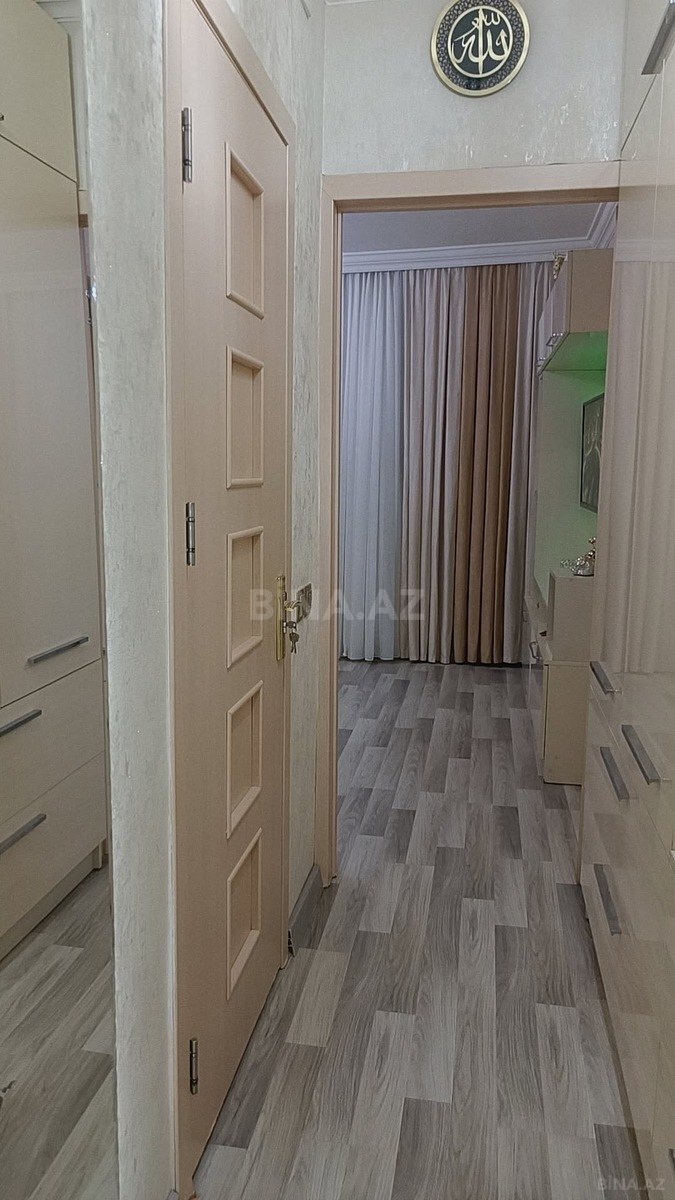 2 otaqlı Köhnə tikili, Elmlər Akademiyası m., Bakı