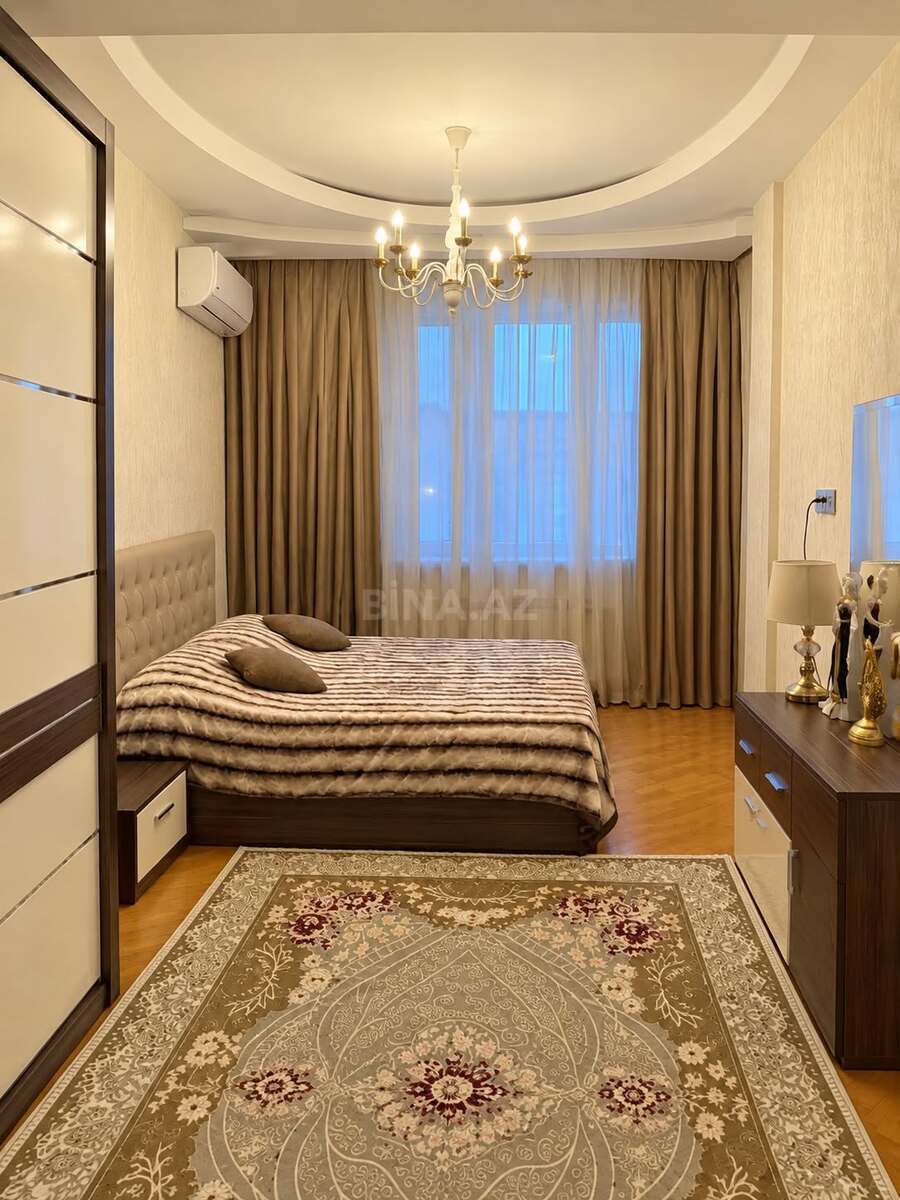 3 otaqlı Yeni tikili, Bakıxanov q., Bakı