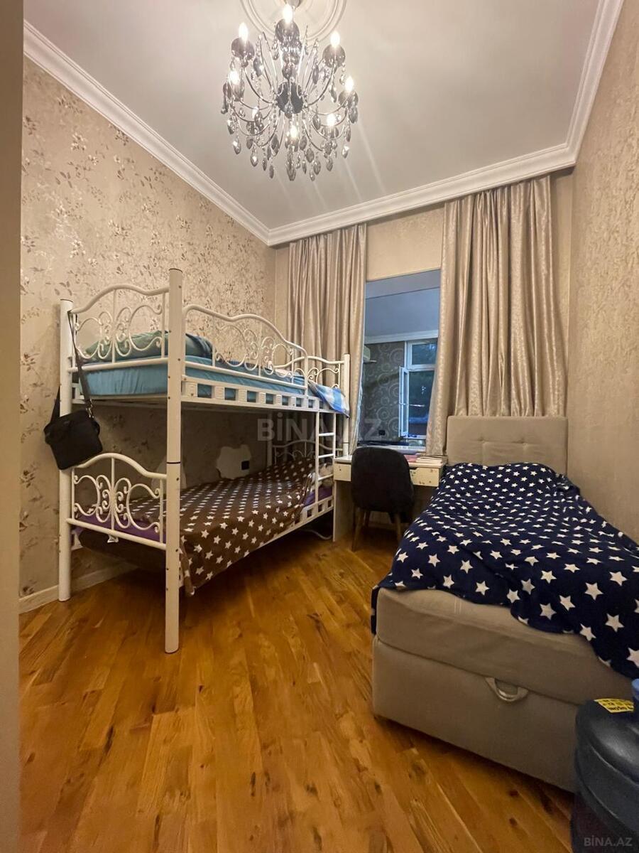 3 otaqlı Yeni tikili, Elmlər Akademiyası m., Bakı