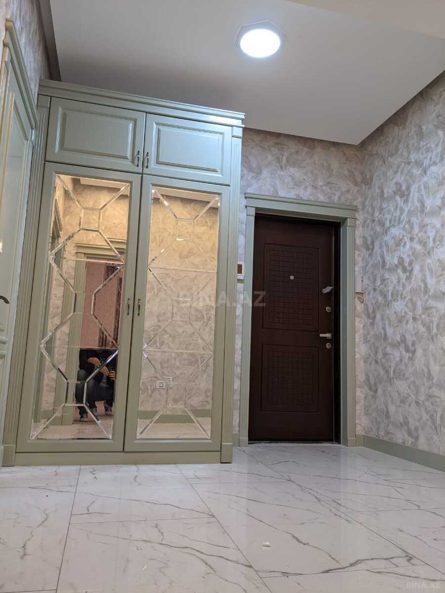 3 otaqlı Yeni tikili, Şah İsmayıl Xətai m., Bakı
