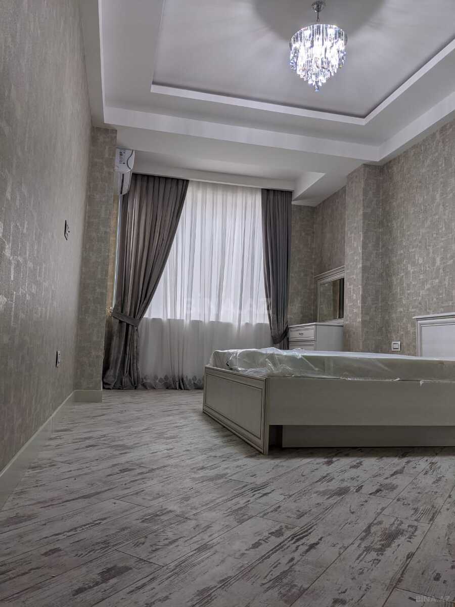 3 otaqlı Yeni tikili, Şah İsmayıl Xətai m., Bakı