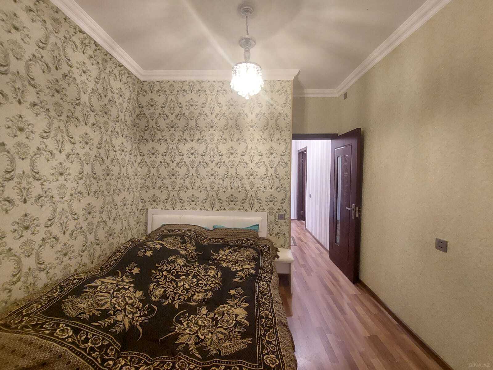2 otaqlı Köhnə tikili, 7-ci mikrorayon q., Bakı